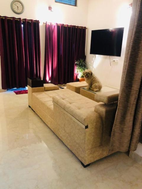 Apartament Tattva 2 Waranasi Zewnętrze zdjęcie
