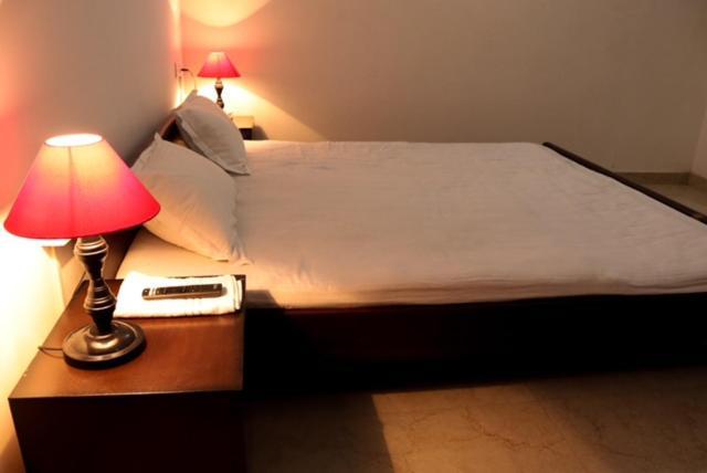 Apartament Tattva 2 Waranasi Zewnętrze zdjęcie