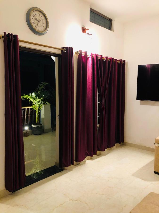 Apartament Tattva 2 Waranasi Zewnętrze zdjęcie